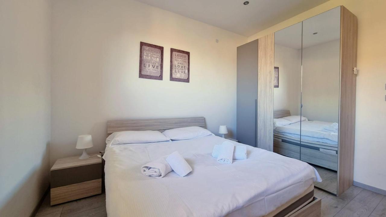 Crispi 85 - Air Conditioner - Teatro Rossetti Apartment ตรีเอสเต ภายนอก รูปภาพ